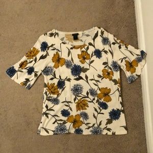 yellow floral blouse!